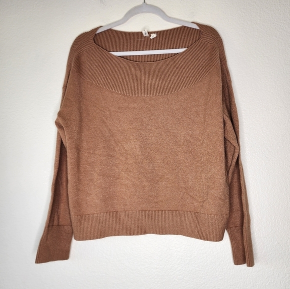 Anthropologie Moth Off the Shoulder Sweater L - Picture 2 of 7